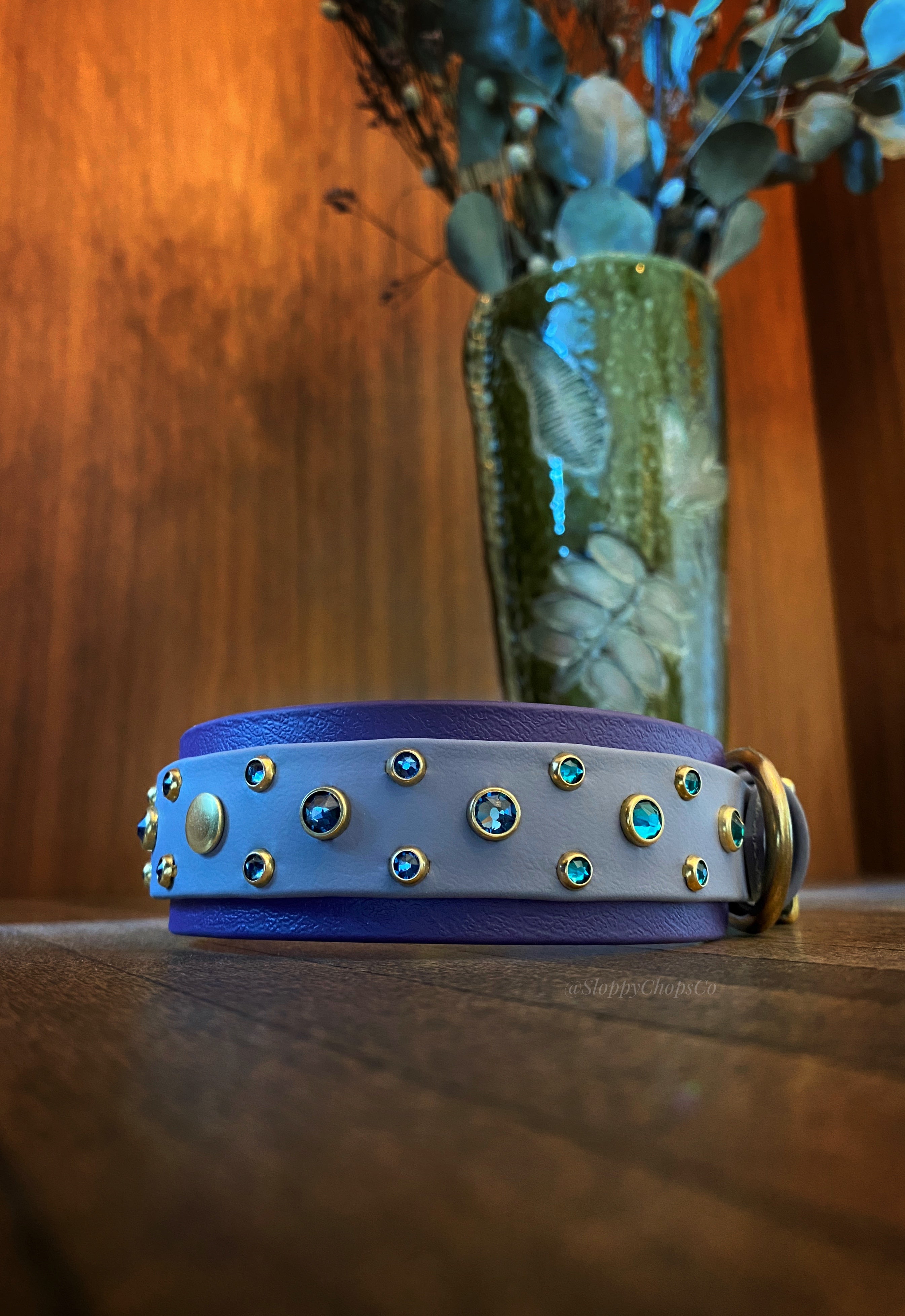 The 'Summit' Collar
