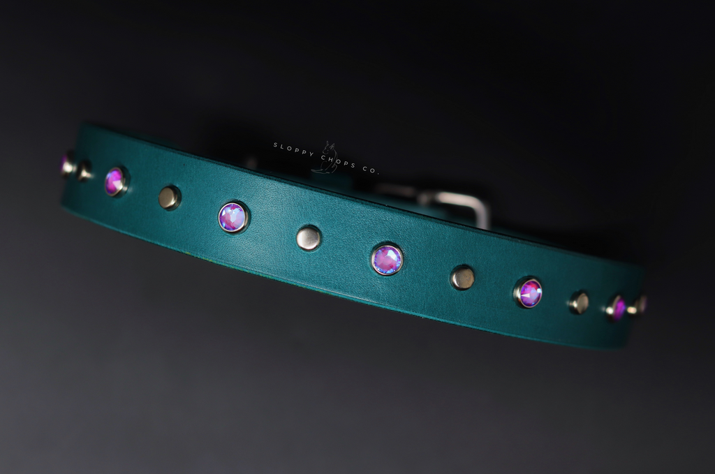 The 'Lucy in the Sky' Leather Collar (1" panel)