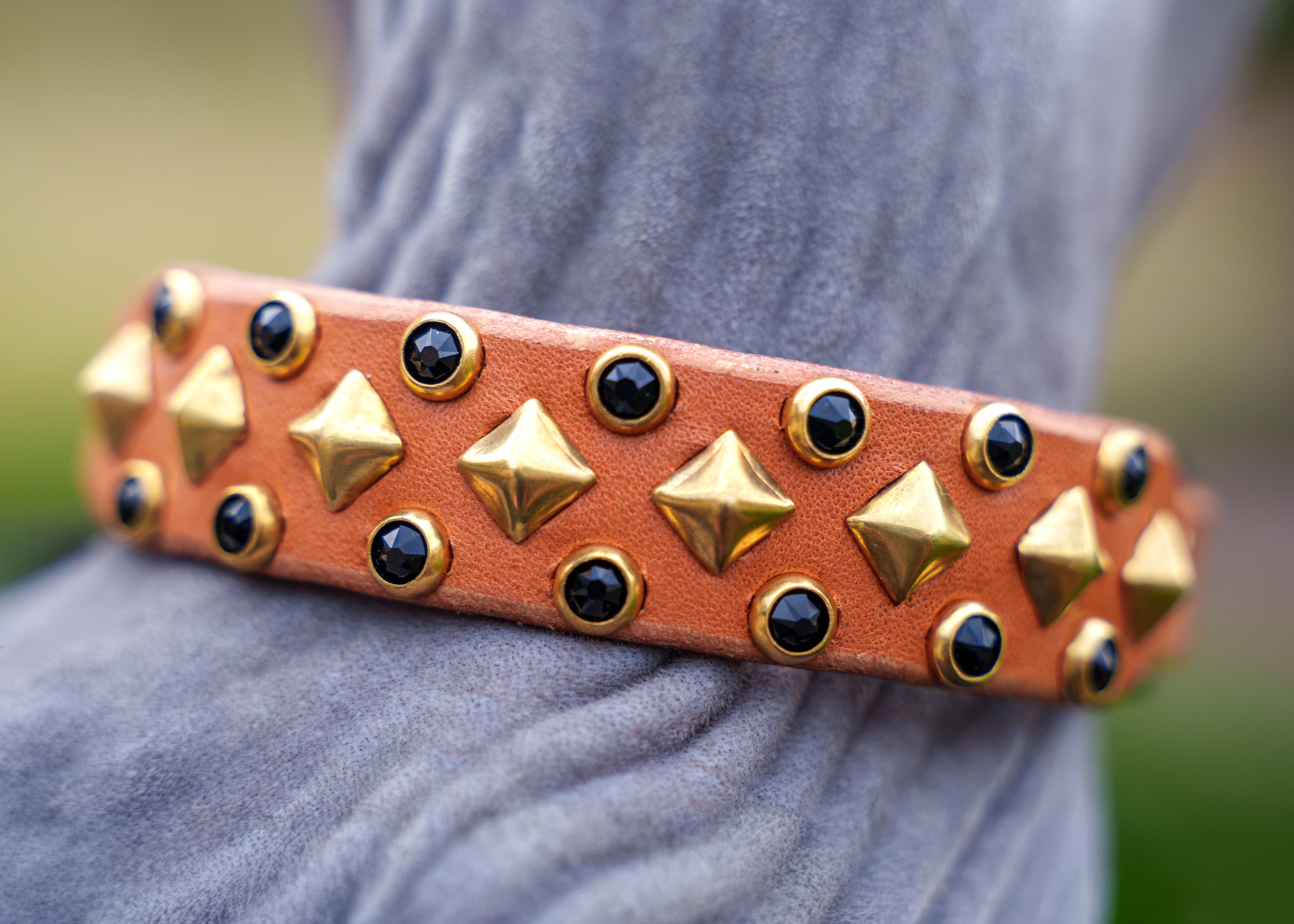 The 'Mini Hildi' Leather Collar (3/4